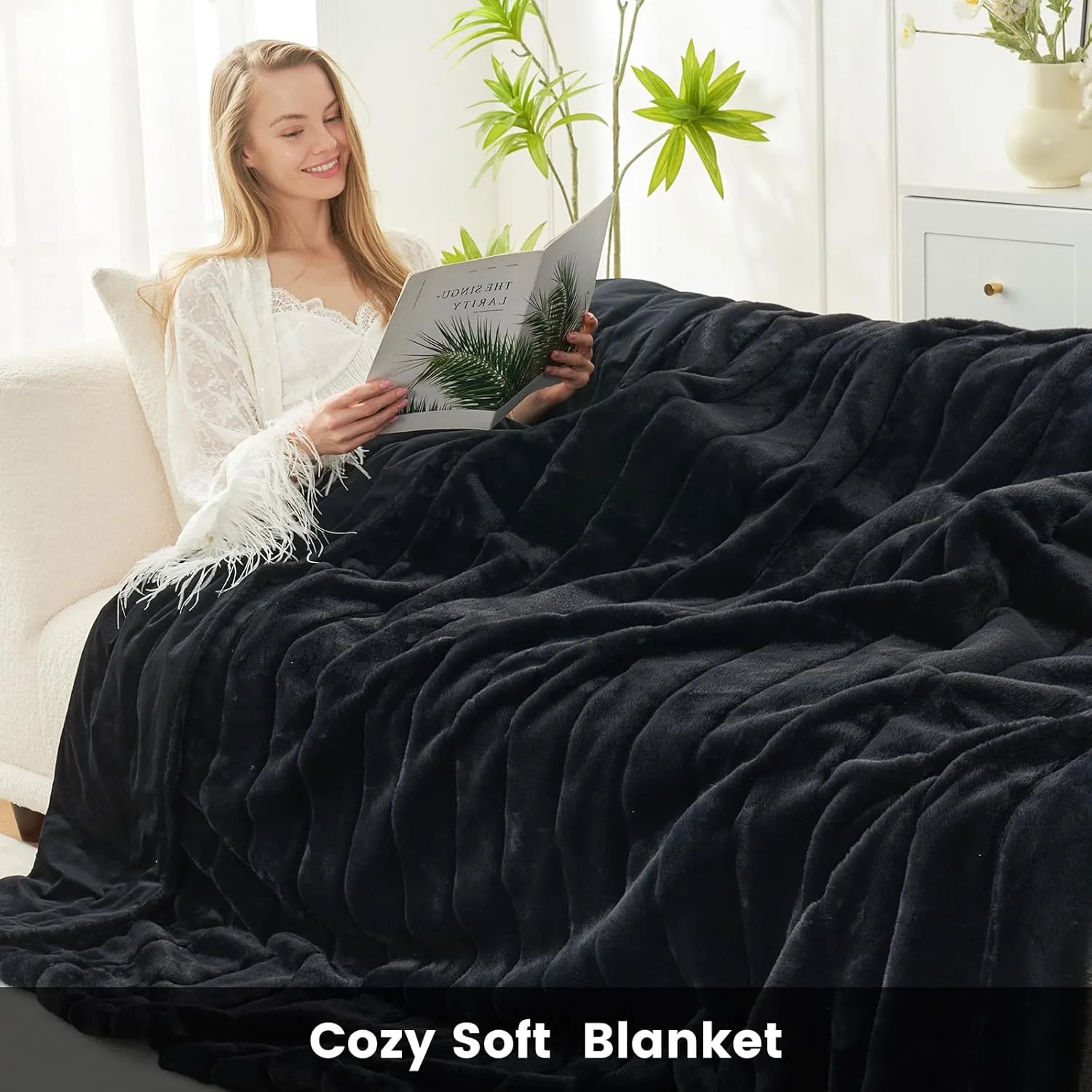 Cozy Bliss Faux Fur Throw Blanket for Couch, Cozy Warm Plush Striped Blanket for Sofa Bedroom Living Room, Black