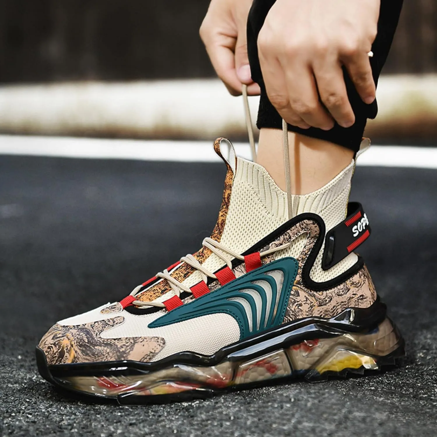These Men's Basketball Shoes are Ultra - Light. They Make Every Movement Effortless, Whether You're Dribbling on The Court, Running a Quick Lap, or Walking Around School.